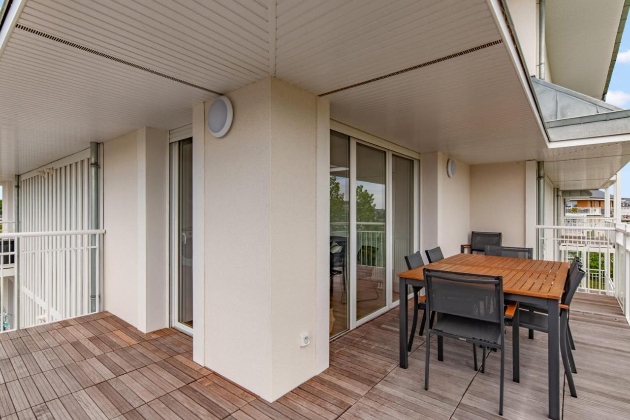 Superbe Neuf Avec Un Grand Balcon - - Welkeys Cabourg