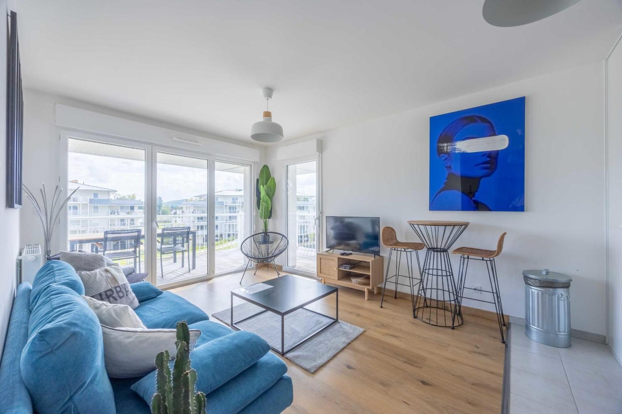 Superbe Neuf Avec Un Grand Balcon - - Welkeys Cabourg